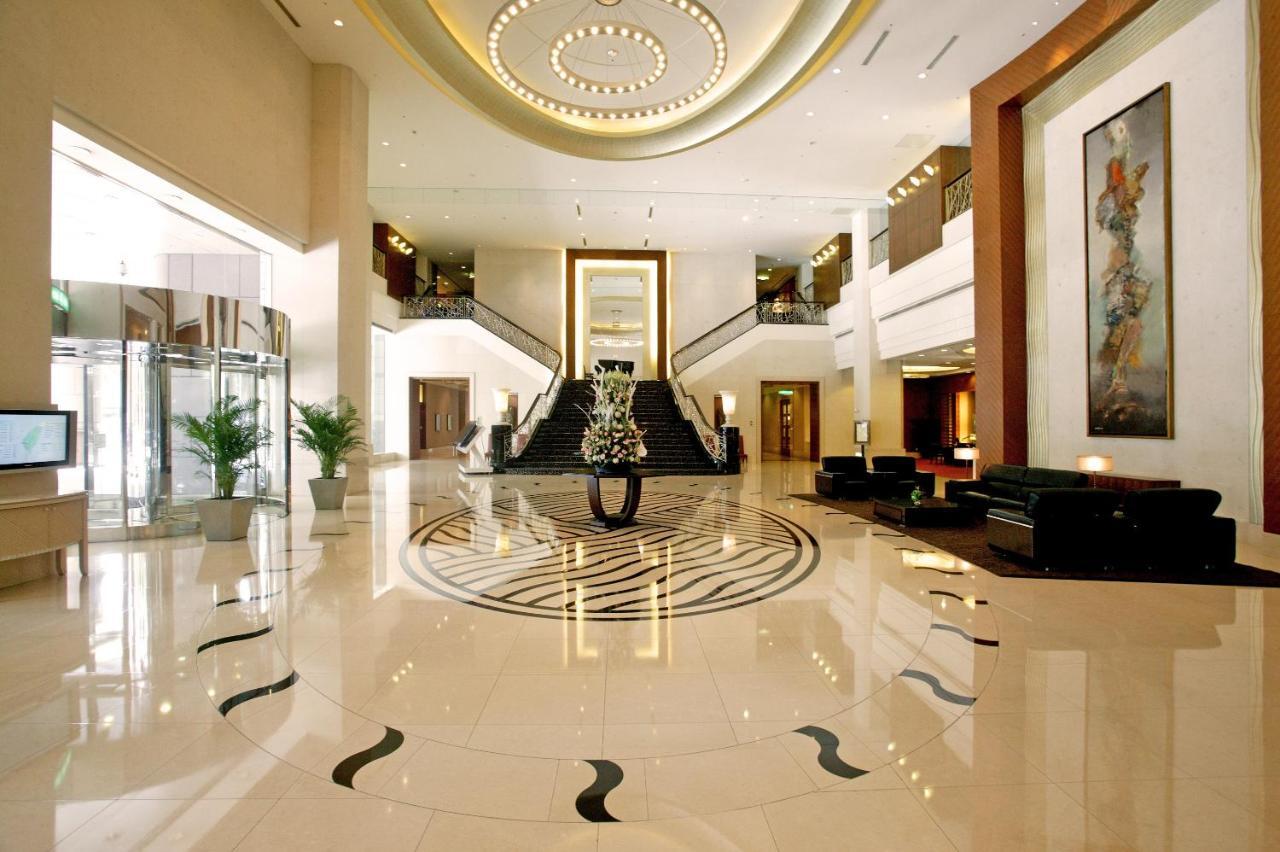 Tayih Landis Hotel Tainan Buitenkant foto Lobby